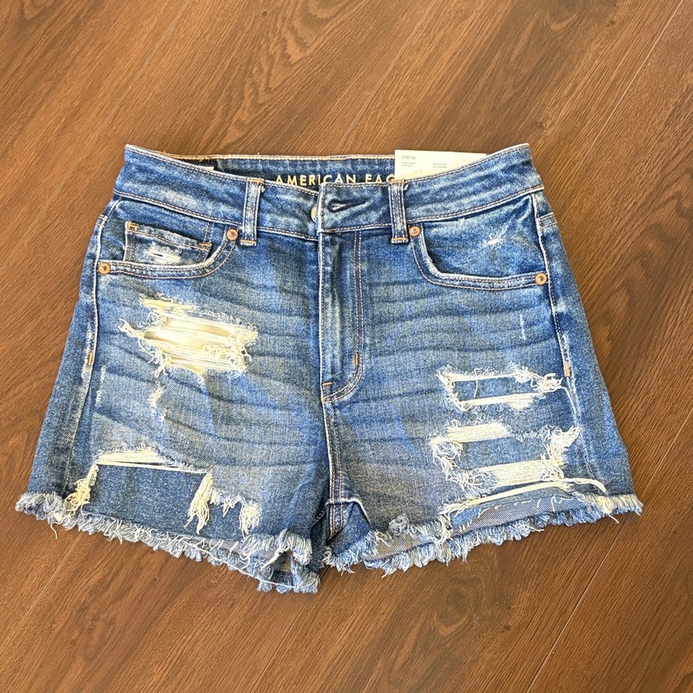 American Eagle Outfitters Ripped Blue mom Jean Shorts stretch